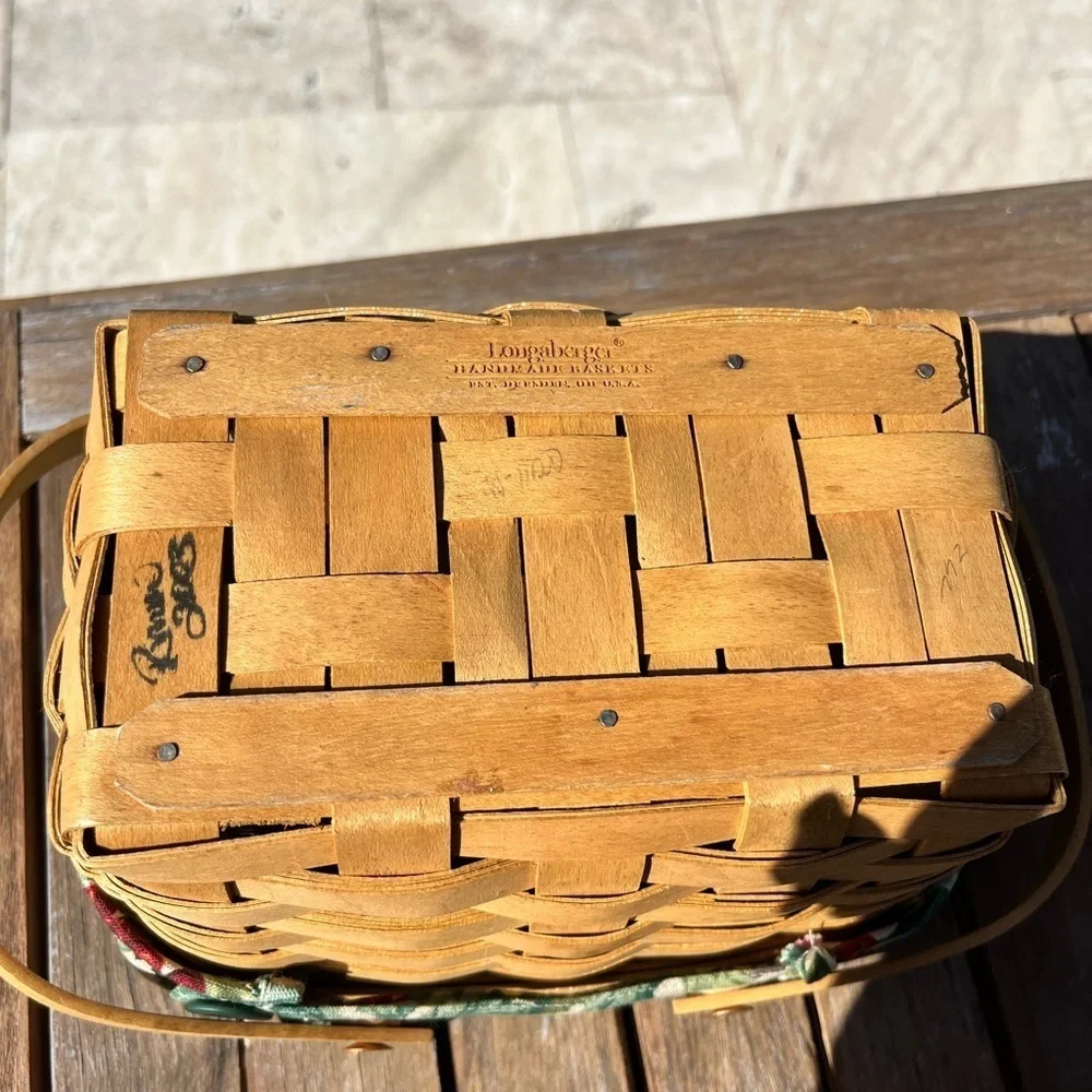 Longaberger Basket Small Gathering 2013 With Holly Liner Holiday